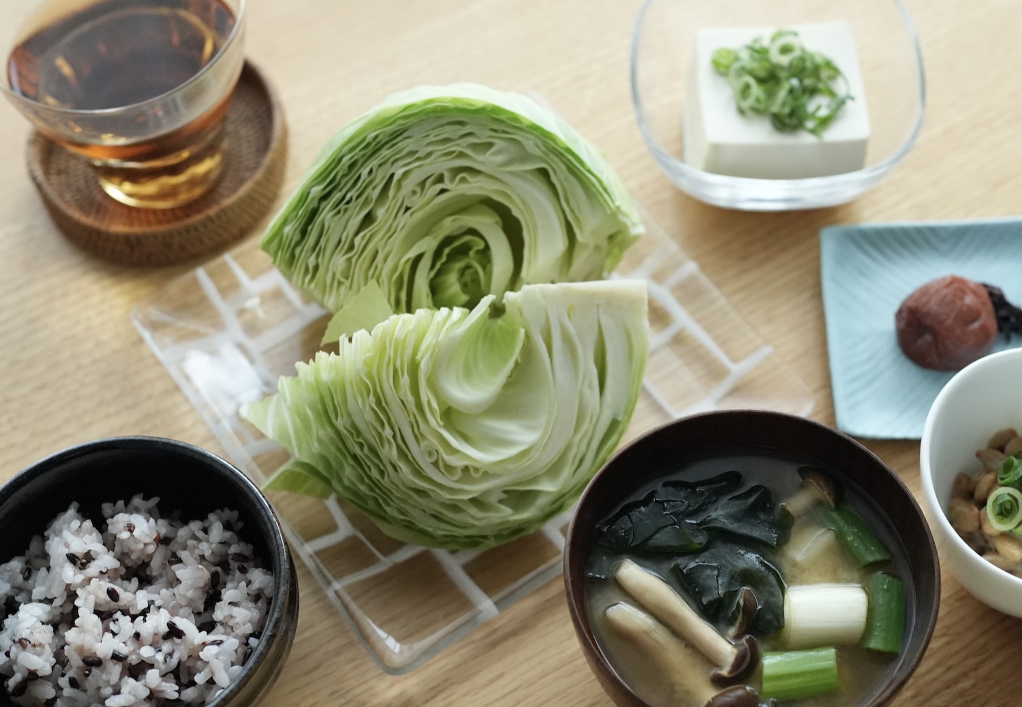 オアディスワンのダイエット体質改善プログラムで食べる生キャベツ