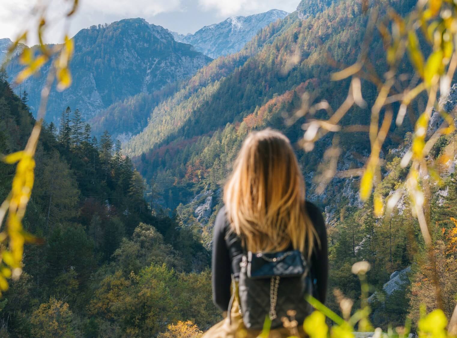 頭痛の根本ケアについて考える更年期女性